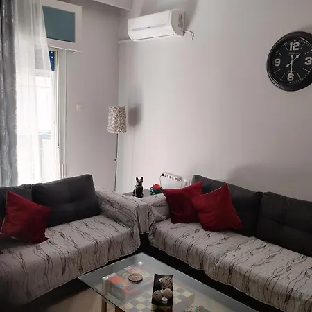 John And Mary'S Downtown Apartment Volos Exterior photo